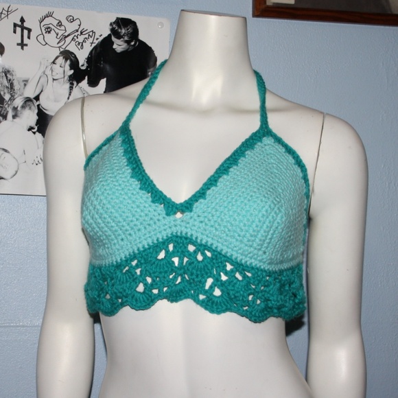 Vintagejelyfish Tops - Crocheted Halter Crop Top festival top
